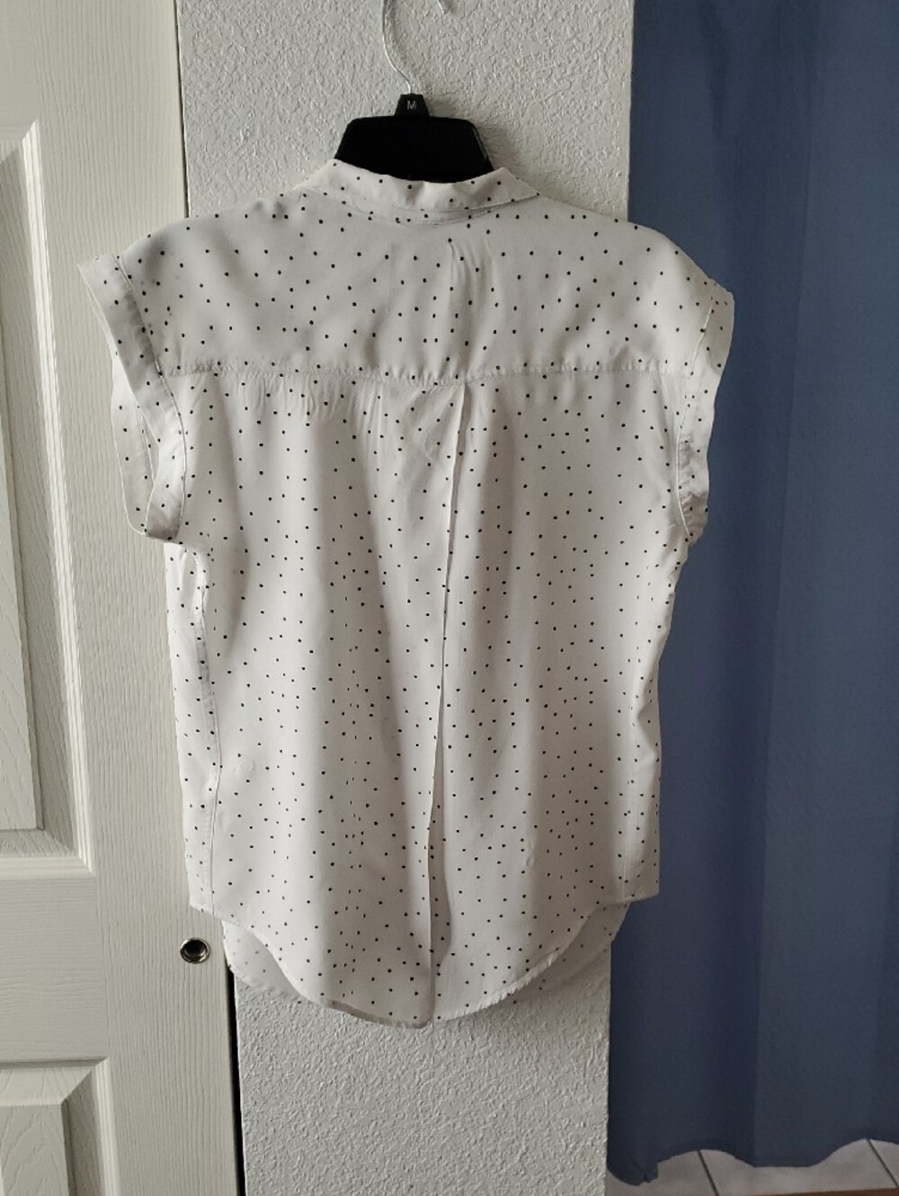 Jachs White Short-Sleeve Polka Dot Button-Up Top - Picture 2 of 7